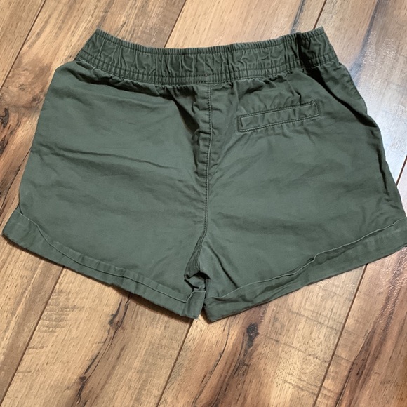Carter’s Army green shorts 7 - Picture 4 of 7